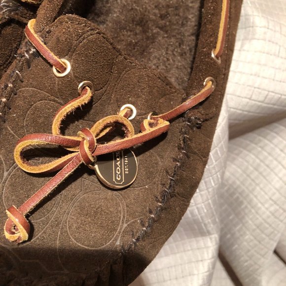 Coach women Shearling/Suede Moccasins slip on - Picture 2 of 9